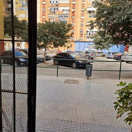 Apartamento Abadia Malaga Bagian luar foto