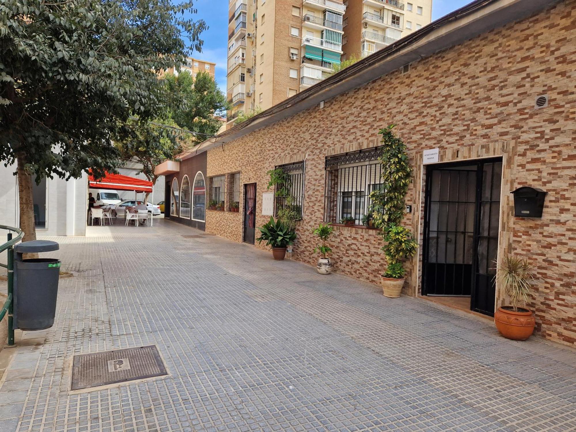 Apartamento Abadia Malaga Bagian luar foto
